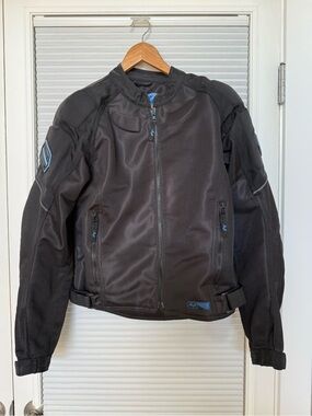 Shift Small Black Performance Motorcycle Jacket with Blue Accents